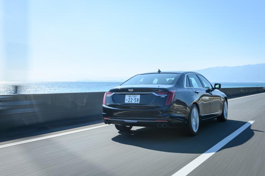  Cadillac CT6 Platinum 2020 года  (JP) (фото 3 из 15)